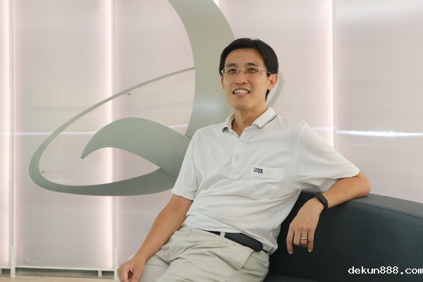 Professor Yeong-Cherng Liang