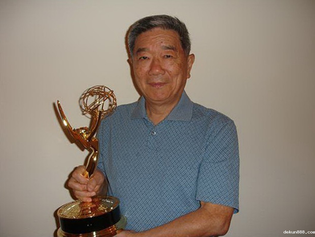 Proud of NCKU!! Our Alumni Chuan-Min (David) Tung received “The Emmy Award”Image