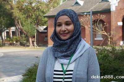 Pursuing science in battlefield: Yemeni researcherImage