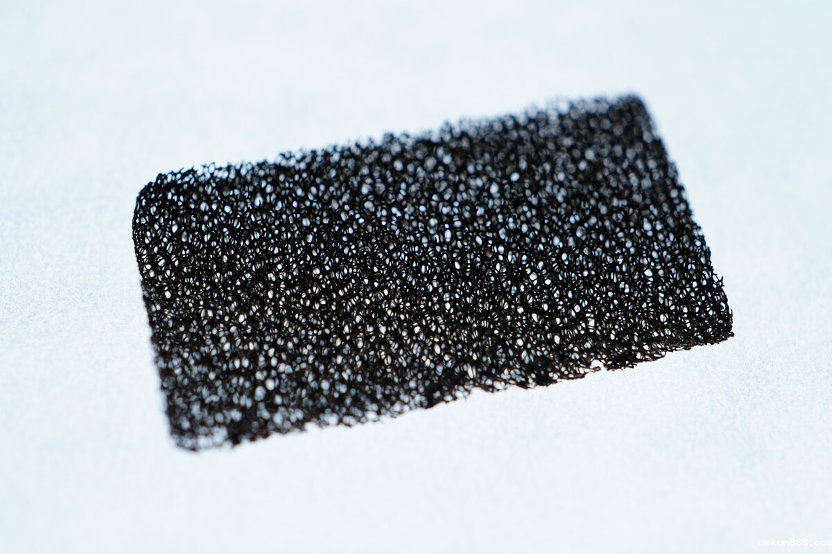 Cheap green hydrogen is not a dream: group from National Cheng-Kung University develops groundbreaking high-entropy thin-film catalyst