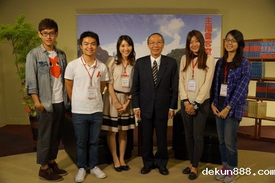 NCKU president talks about learning for use at Student Anchor SalonImage