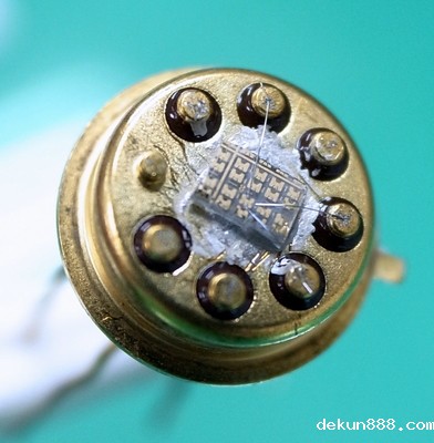 金牌常勝軍 新利18软件官网電機劉文超教授團隊 又在紐倫堡發明展奪得兩面金牌獎圖片